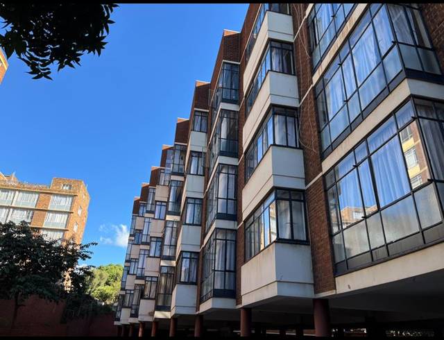 2 BEDROOM APARTMENT FOR SALE IN MUCKLENEUK